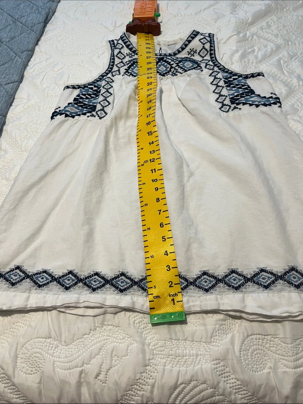 Lucky Brand White Sleeveless Embroidered Tunic with Blue Accents - Picture 2 of 15